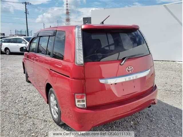 toyota isis 2013 TE3302 image 1