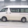 toyota regiusace-van 2016 CFJ1837588 image 9