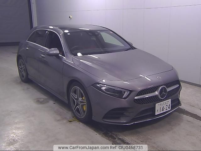 mercedes-benz a-class 2018 quick_quick_5BA-177084_WDD1770842J058783 image 1