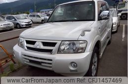 mitsubishi pajero 2005 CFJ1457469
