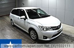toyota corolla-fielder 2014 -TOYOTA--Corolla Fielder NKE165G--NKE165-7042180---TOYOTA--Corolla Fielder NKE165G--NKE165-7042180-