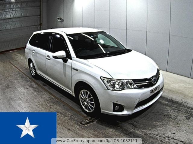 toyota corolla-fielder 2014 -TOYOTA--Corolla Fielder NKE165G--NKE165-7042180---TOYOTA--Corolla Fielder NKE165G--NKE165-7042180- image 1