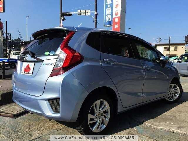 honda fit-hybrid 2016 504928-923240 image 2