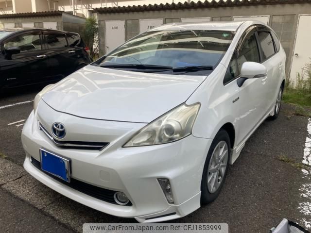 toyota prius-α 2013 CFJ1853999 image 1