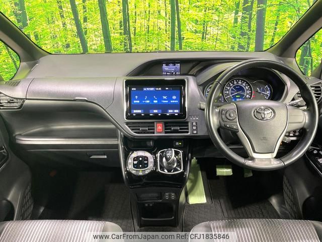 toyota voxy 2018 CFJ1835846 image 2