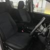 toyota noah 2019 -TOYOTA--Noah DBA-ZRR85G--ZRR85-0135189---TOYOTA--Noah DBA-ZRR85G--ZRR85-0135189- image 14