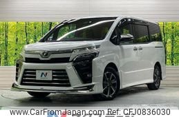 toyota voxy 2018 quick_quick_ZRR80W_ZRR80-0394232