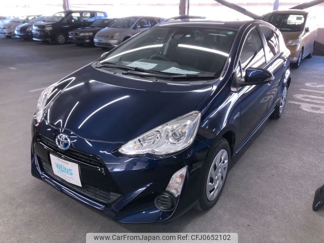 toyota aqua 2017 NHP10-6560079 image 1