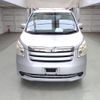 toyota noah 2010 ENHANCEAUTO_1_ea294444 image 8