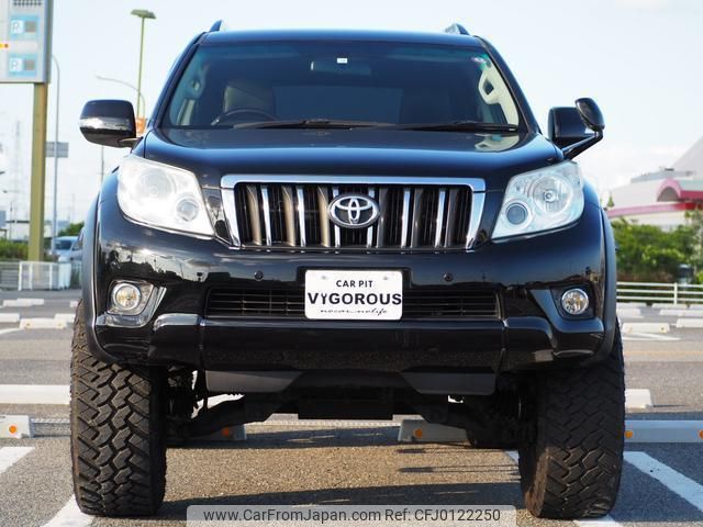 toyota land-cruiser-prado 2012 quick_quick_CBA-TRJ150W_TRJ150-0027640 image 2