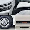 toyota voxy 2015 504928-930261 image 6