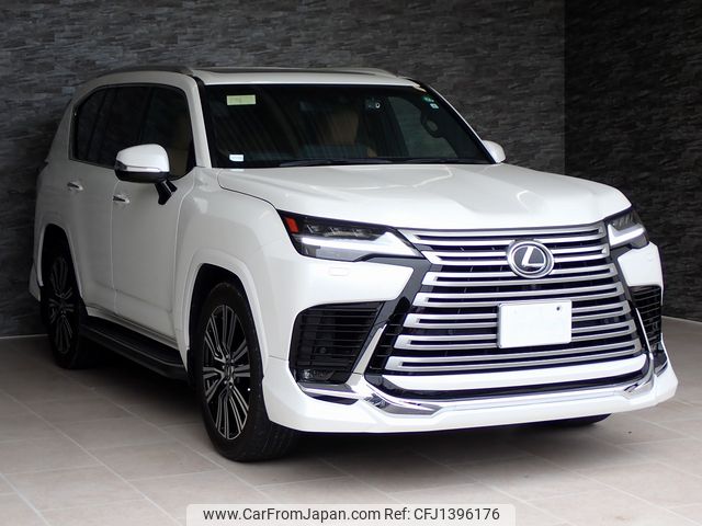 lexus lx 2023 25632606 image 2