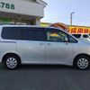 toyota noah 2013 CFJ1527439 image 11