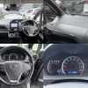 toyota voxy 2016 quick_quick_DBA-ZRR80W_ZRR80-0250694 image 3