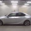 lexus is 2021 CFJ1581292 image 9