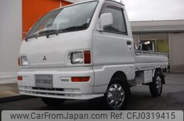 mitsubishi minicab-truck 1996 e1de42c85bf63c4f99a567bf2d6fd38a