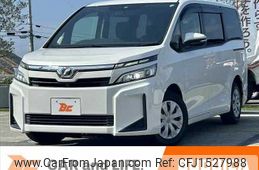 toyota voxy 2018 CFJ1527988