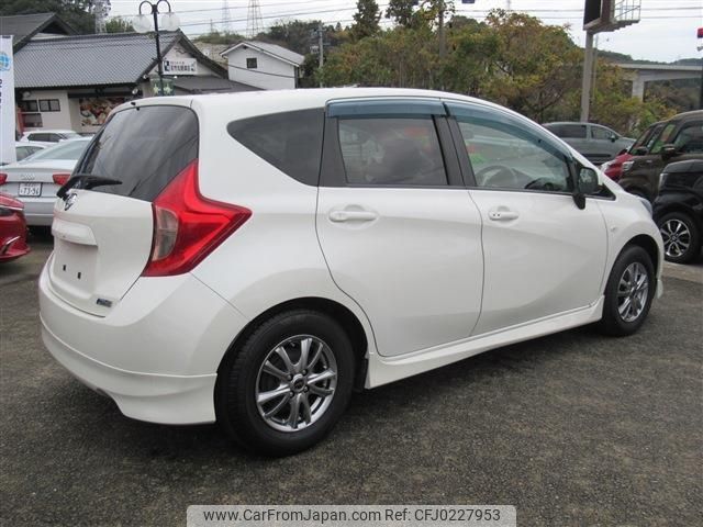 nissan note 2013 -NISSAN--Note E12--E12-063096---NISSAN--Note E12--E12-063096- image 2