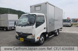 toyota dyna-truck 2012 CFJ1436888
