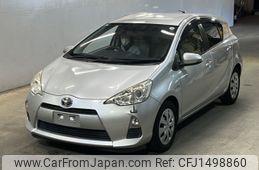 toyota aqua 2013 CFJ1498860
