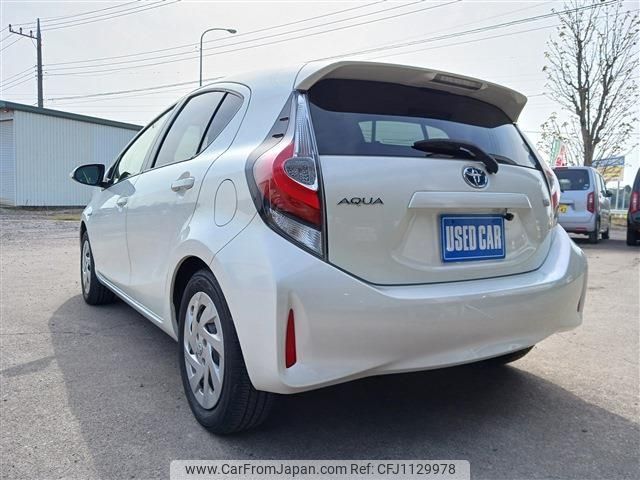 toyota aqua 2019 -TOYOTA--AQUA DAA-NHP10--NHP10-2621670---TOYOTA--AQUA DAA-NHP10--NHP10-2621670- image 2