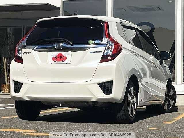 honda fit-hybrid 2015 504928-925862 image 2