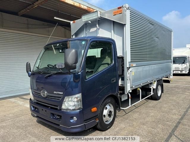 hino dutro 2013 GOO_NET_EXCHANGE_0700928A30250705W001 image 1