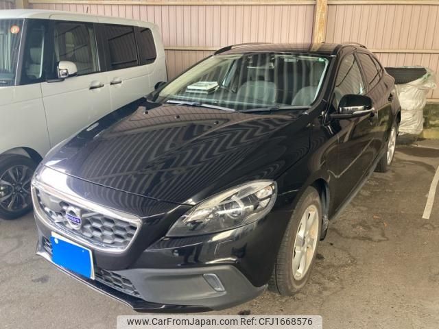 volvo v40 2015 CFJ1668576 image 1