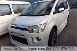 mitsubishi delica-d5 2008 CFJ1576173