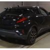 toyota c-hr 2019 quick_quick_6AA-ZYX11_ZYX11-2006737 image 2