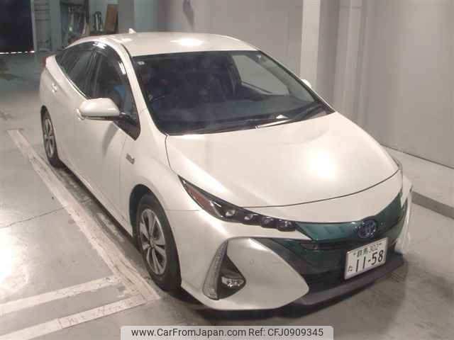 toyota prius-phv 2017 -TOYOTA 【群馬 302ﾀ1158】--Prius PHV ZVW52-3054113---TOYOTA 【群馬 302ﾀ1158】--Prius PHV ZVW52-3054113- image 1