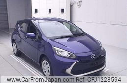 toyota aqua 2022 -TOYOTA--AQUA MXPK11-2046960---TOYOTA--AQUA MXPK11-2046960-