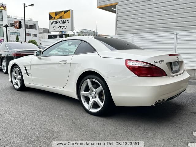 mercedes-benz sl-class 2012 quick_quick_231457_WDD2314572F010507 image 2