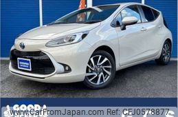 toyota aqua 2021 -TOYOTA--AQUA 6AA-MXPK11--MXPK11-2034699---TOYOTA--AQUA 6AA-MXPK11--MXPK11-2034699-