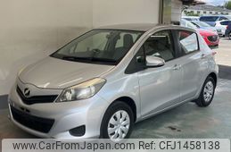 toyota vitz 2013 CFJ1458138