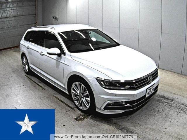 volkswagen passat-variant 2017 -VOLKSWAGEN 【和歌山 300ま8223】--VW Passat Variant 3CCHH--WVWZZZ3CZHE006251---VOLKSWAGEN 【和歌山 300ま8223】--VW Passat Variant 3CCHH--WVWZZZ3CZHE006251- image 1