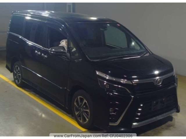 toyota voxy 2019 -TOYOTA--Voxy DBA-ZRR85W--ZRR85-0135064---TOYOTA--Voxy DBA-ZRR85W--ZRR85-0135064- image 1