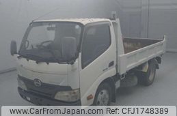 hino dutro 2012 CFJ1748389