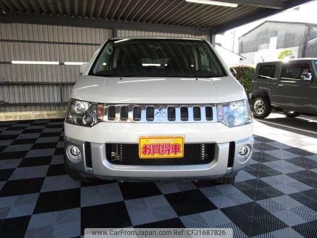 mitsubishi delica-d5 2013 CFJ1687826 image 2