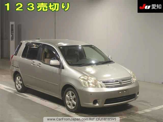 toyota raum 2004 CFJ1818595 image 1