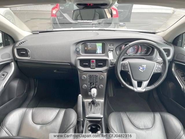 volvo v40 2013 -VOLVO--Volvo V40 DBA-MB4164T--YV1MV485BD2053250---VOLVO--Volvo V40 DBA-MB4164T--YV1MV485BD2053250- image 2