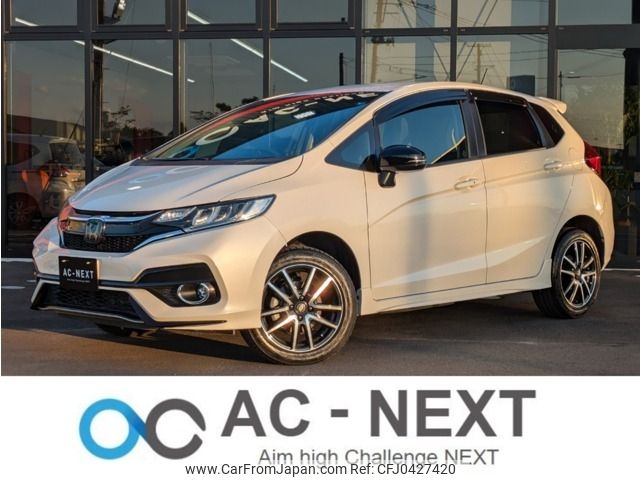 honda fit 2017 -HONDA--Fit DBA-GK4--GK4-1301335---HONDA--Fit DBA-GK4--GK4-1301335- image 1