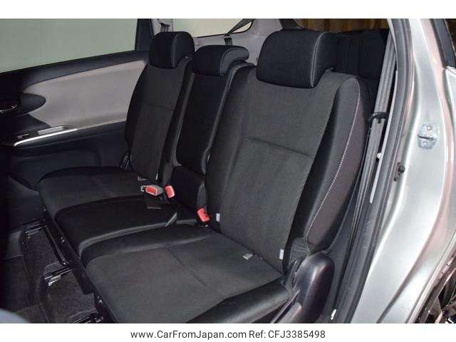 2011 Toyota Wish ZGE25W - Car Price $4,456