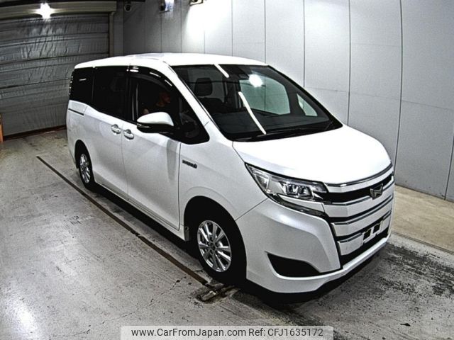 toyota noah 2017 CFJ1635172 image 1