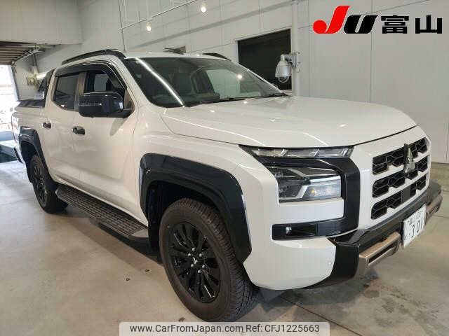 mitsubishi triton 2024 CFJ1225663 image 1