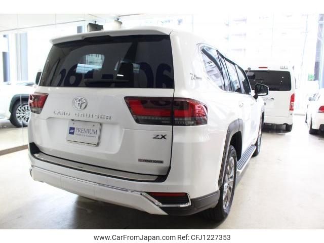 toyota land-cruiser 2024 quick_quick_3BA-VJA300W_4135140 image 2