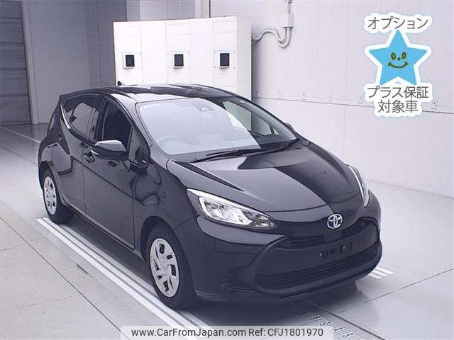 toyota aqua 2022 CFJ1801970 image 1