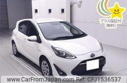 toyota aqua 2017 CFJ1536537