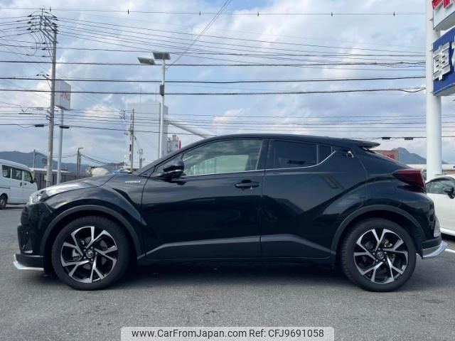 toyota c-hr 2019 quick_quick_DAA-ZYX10_ZYX10-2162564 image 2