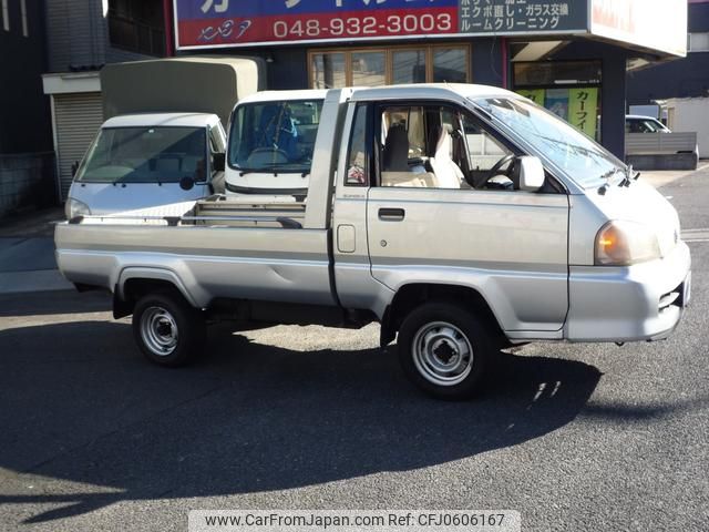 toyota townace-truck 2001 GOO_NET_EXCHANGE_0540149A30241227W001 image 2